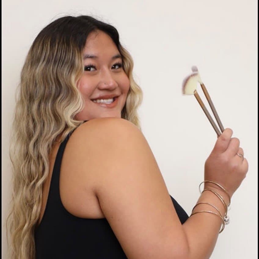 Emajen, Esthetician at Muse Hawaii